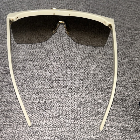 Ysl sunglasses - Picture 3 of 5